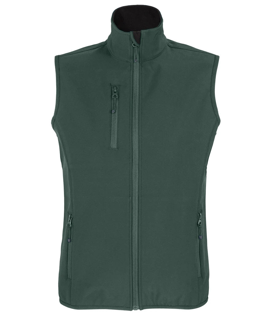 SOL'S Ladies Falcon Recycled Soft Shell Bodywarmer — Forest Green