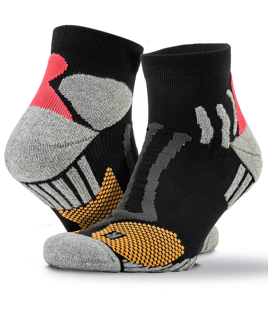 Spiro Technical Compression Sports Socks — Black